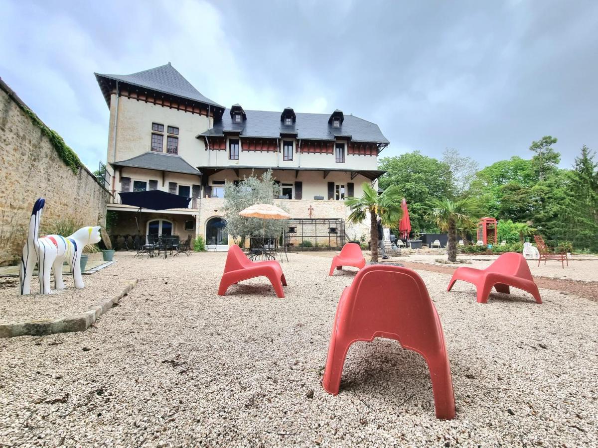 Le Manoir- Cluny Bed and Breakfast Εξωτερικό φωτογραφία