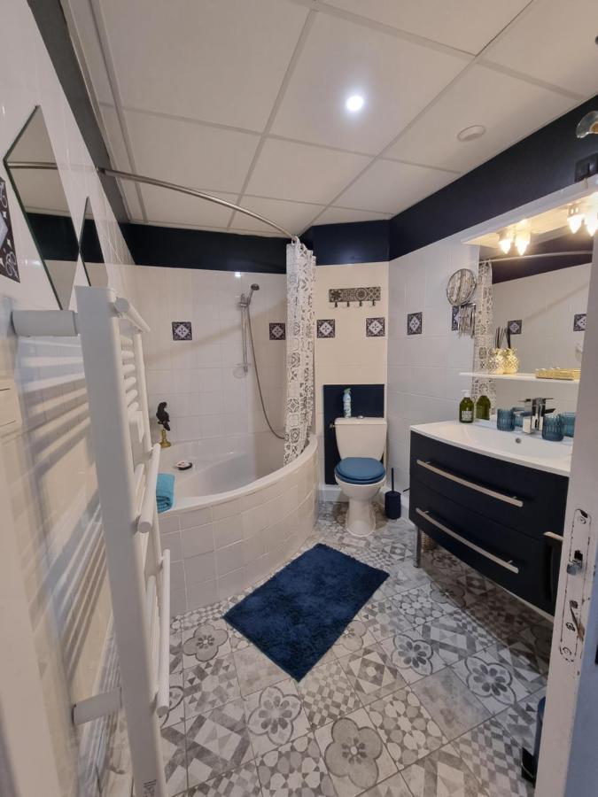 Le Manoir- Cluny Bed and Breakfast Εξωτερικό φωτογραφία