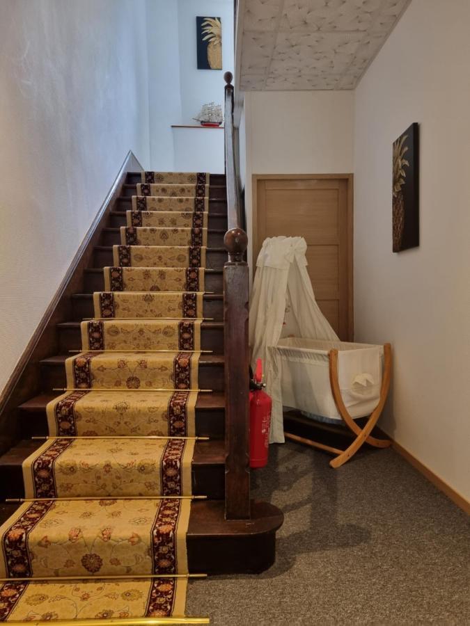 Le Manoir- Cluny Bed and Breakfast Εξωτερικό φωτογραφία