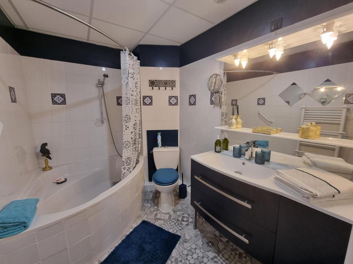 Le Manoir- Cluny Bed and Breakfast Εξωτερικό φωτογραφία